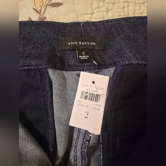NWT Ann Taylor Loft Womens Dark Wash Bootcut Jeans Belt Loops Sz 2 27.5 Inseam - Picture 5 of 16